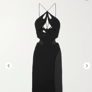 Mônot gown